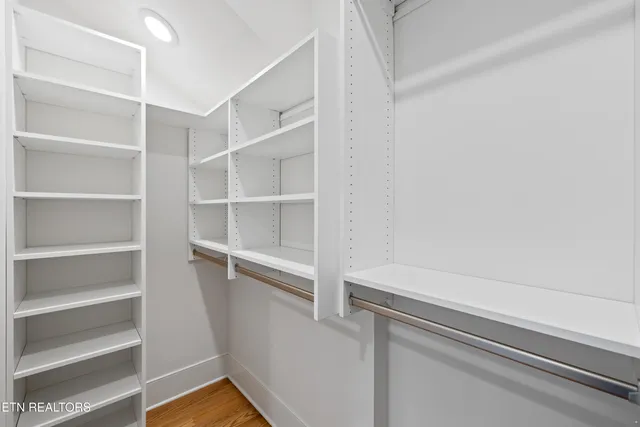 $2,800,000 | 105 Padstow Lane, Lenoir City, TN 37772