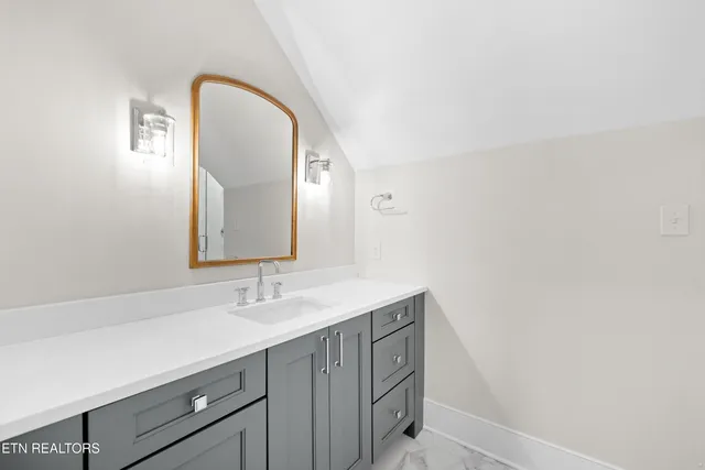 $2,800,000 | 105 Padstow Lane, Lenoir City, TN 37772