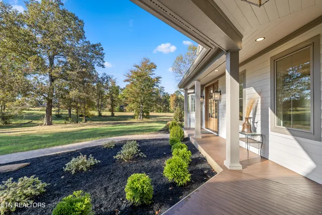 $2,800,000 | 105 Padstow Lane, Lenoir City, TN 37772