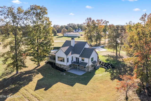 $2,800,000 | 105 Padstow Lane, Lenoir City, TN 37772