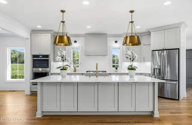 $2,800,000 | 105 Padstow Lane, Lenoir City, TN 37772