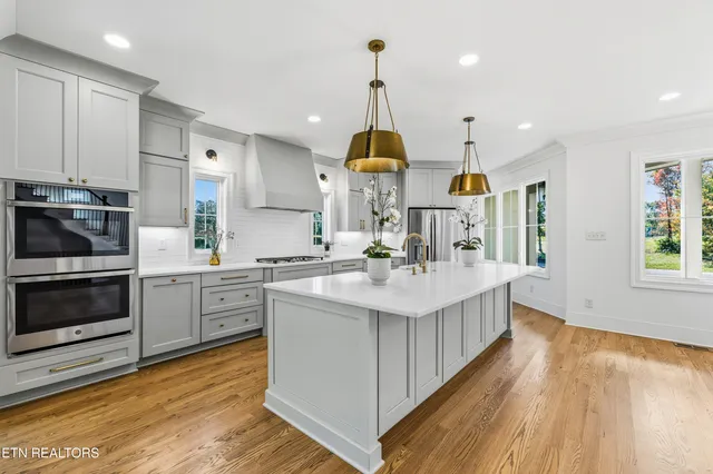 $2,800,000 | 105 Padstow Lane, Lenoir City, TN 37772