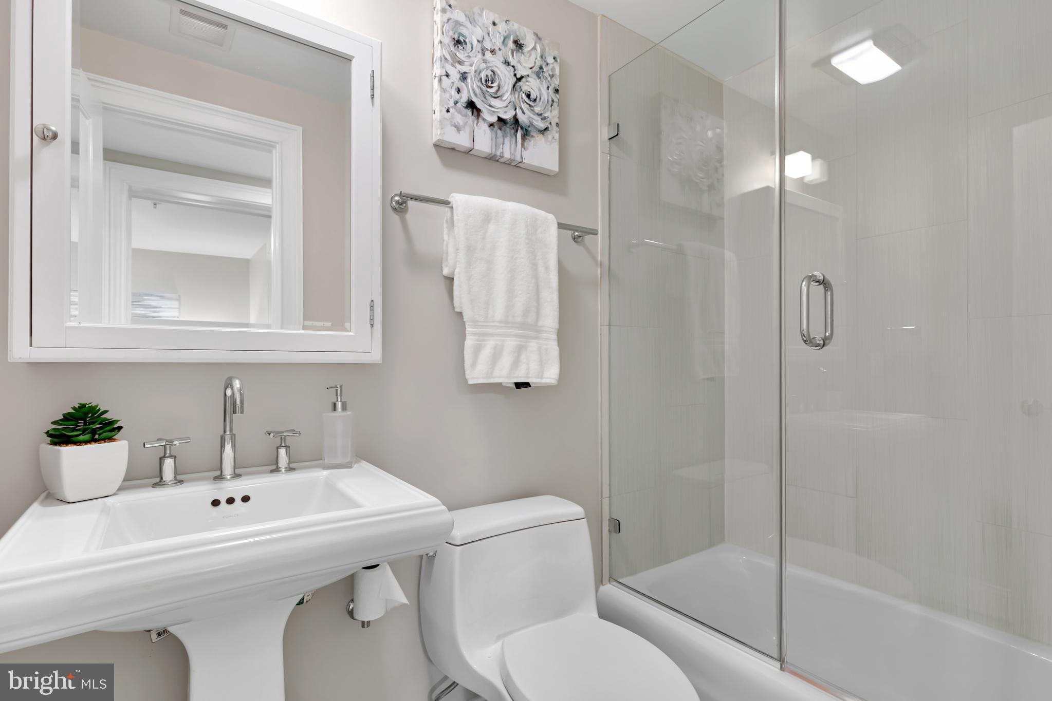 1306 Rhode Island Avenue Northwest, Unit 1 Washington, DC 20005 - Photo 12 of 19