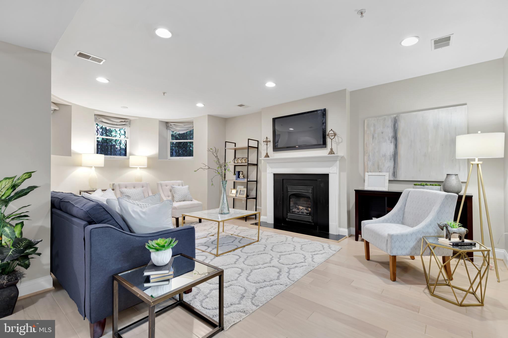 1306 Rhode Island Avenue Northwest, Unit 1 Washington, DC 20005 - Photo 4 of 19