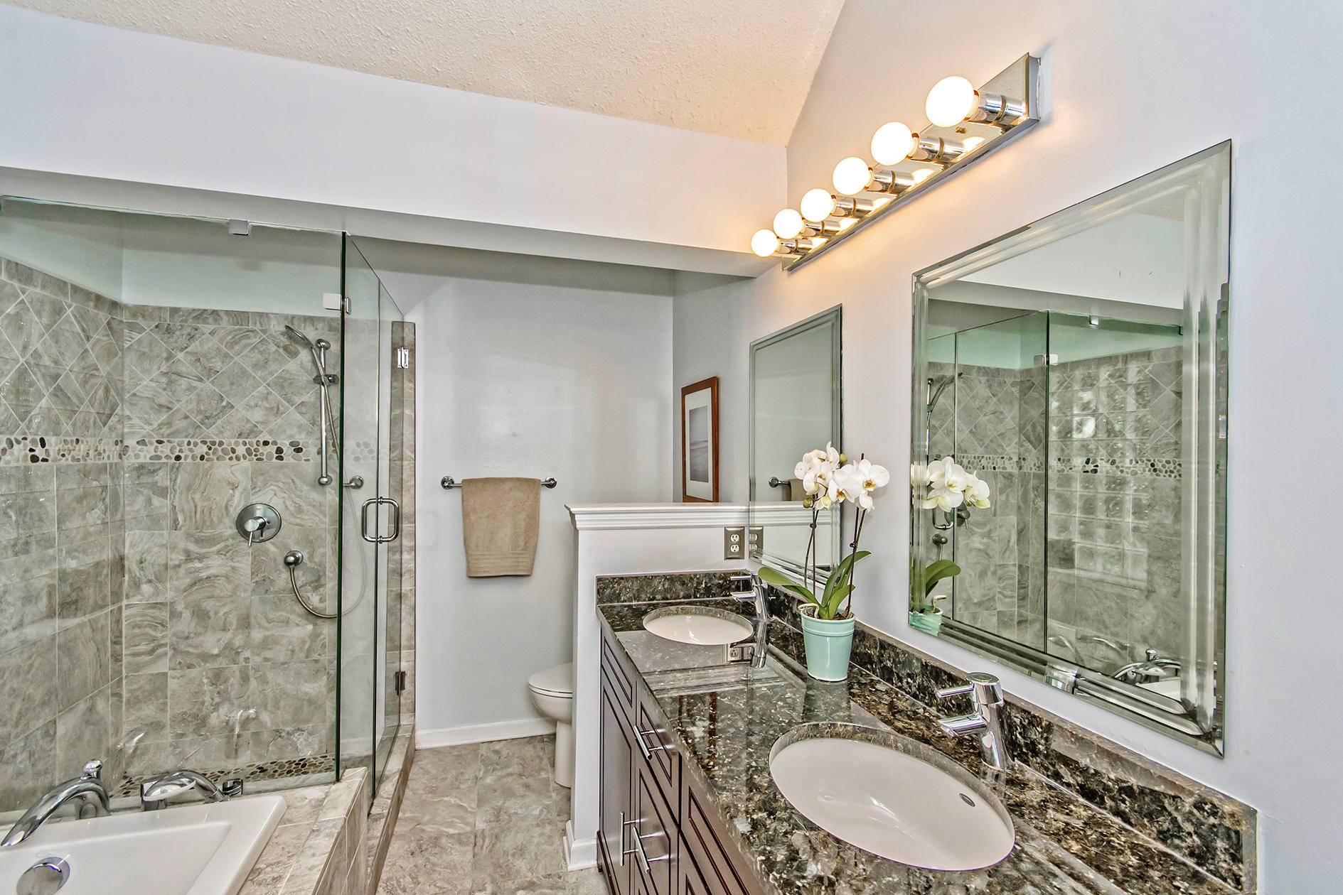 746 Shell Sand Circle Charleston, SC 29412 - Photo 26 of 43 Master Bath