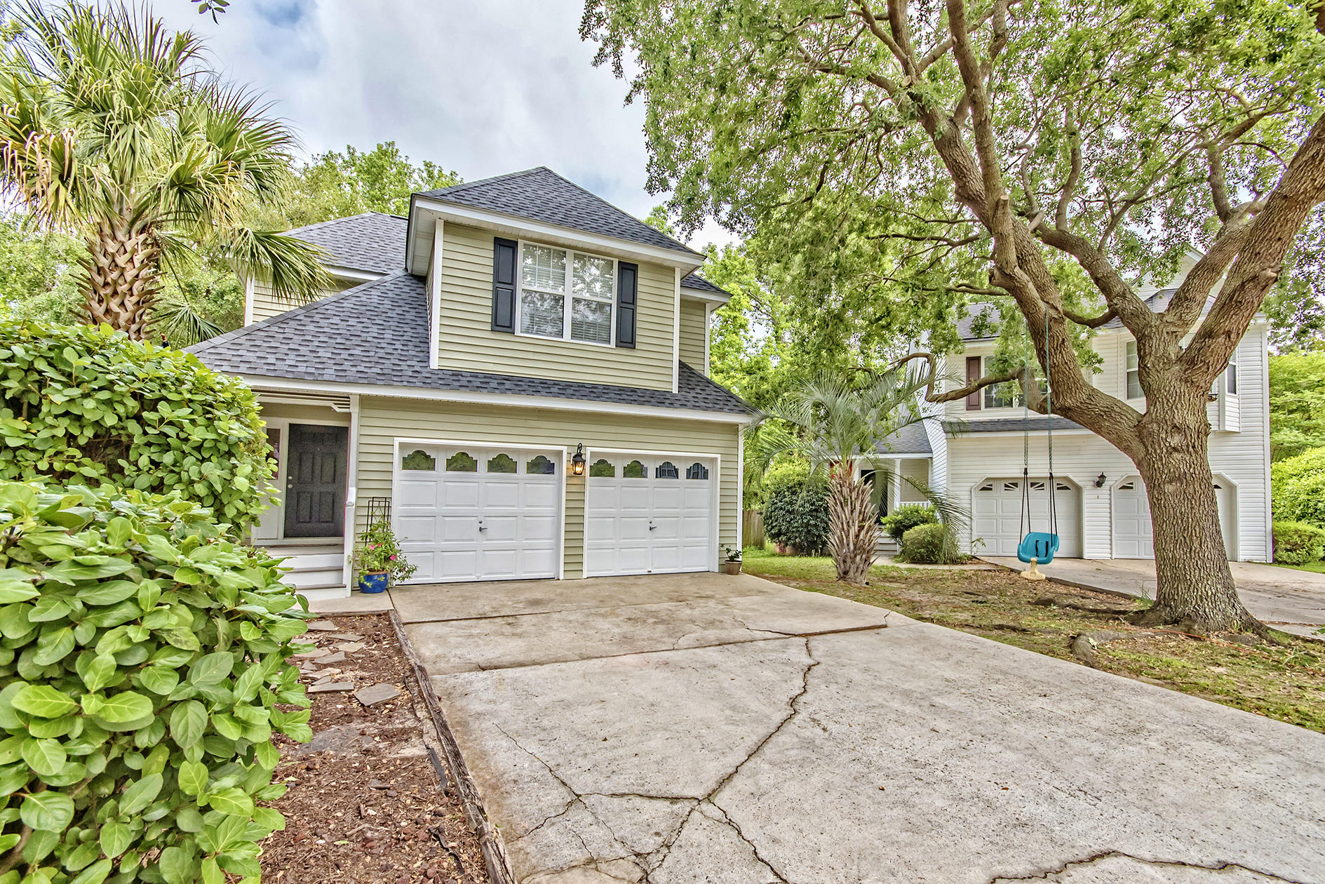 746 Shell Sand Circle Charleston, SC 29412 - Photo 4 of 43 Front Exterior