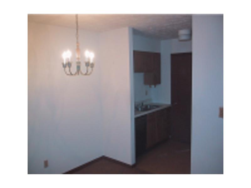 330 North Clark Street Lebanon, IN 46052 - Photo 3 of 5