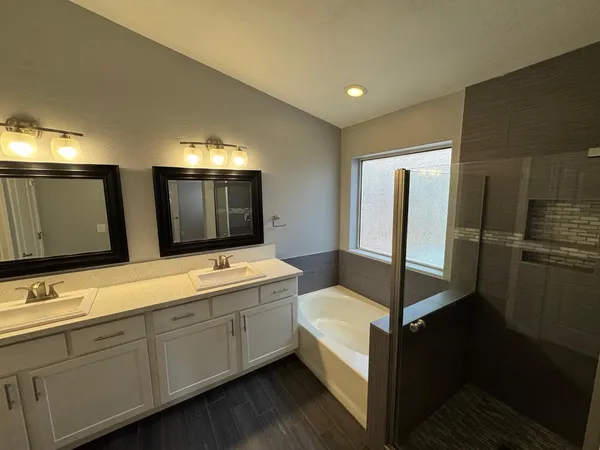 $2,795 | 24 South Willow Creek Street, Chandler, AZ 85225