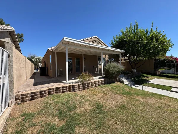 $2,795 | 24 South Willow Creek Street, Chandler, AZ 85225