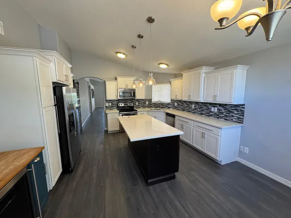 $2,795 | 24 South Willow Creek Street, Chandler, AZ 85225