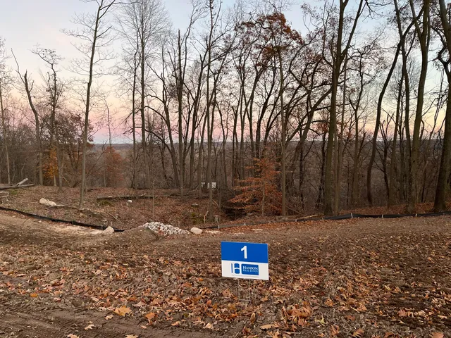 $119,900 | 12845 Triple Oak Drive Northeast, Unit 14, Lowell, MI 49331