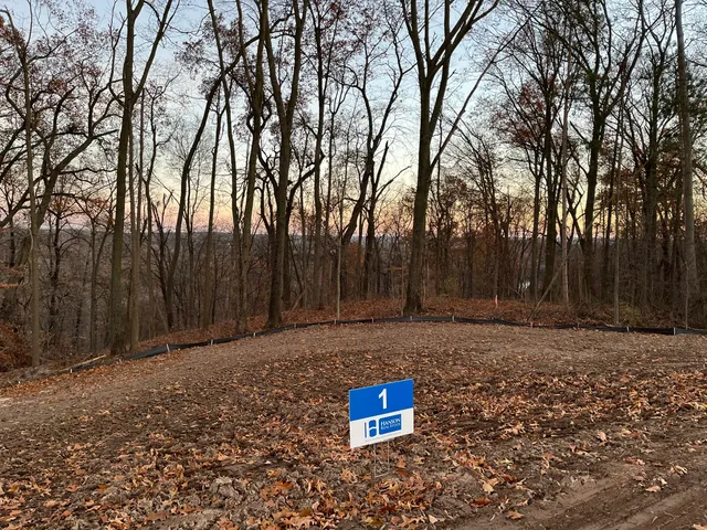 $119,900 | 12845 Triple Oak Drive Northeast, Unit 14, Lowell, MI 49331