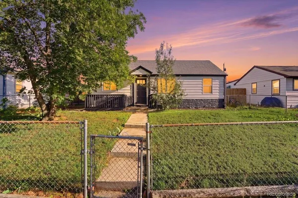 $350,000 | 7194 Garden Lane, Commerce City, CO 80022