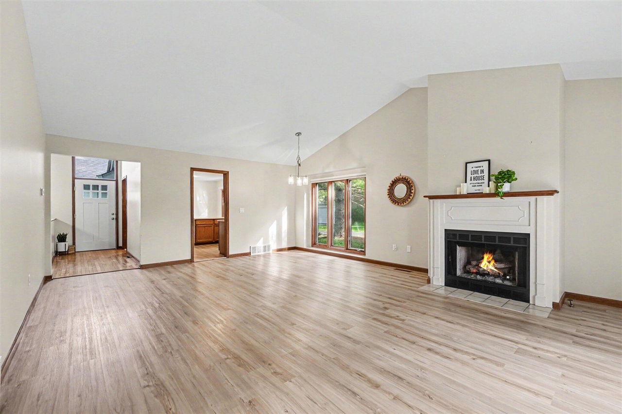 213 Raintree Circle, Unit 55 Kalamazoo, MI 49006 - Photo 5 of 32