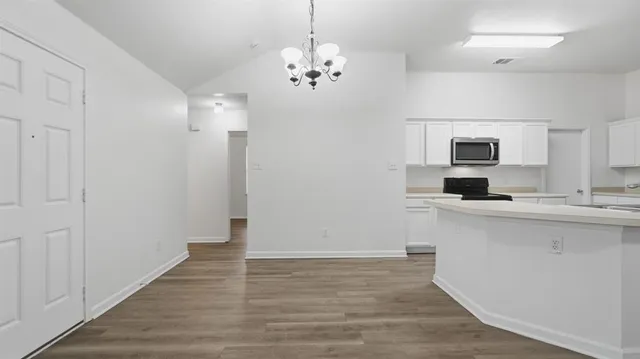 $275,900 | 1529 Cardinal Way, Aubrey, TX 76227