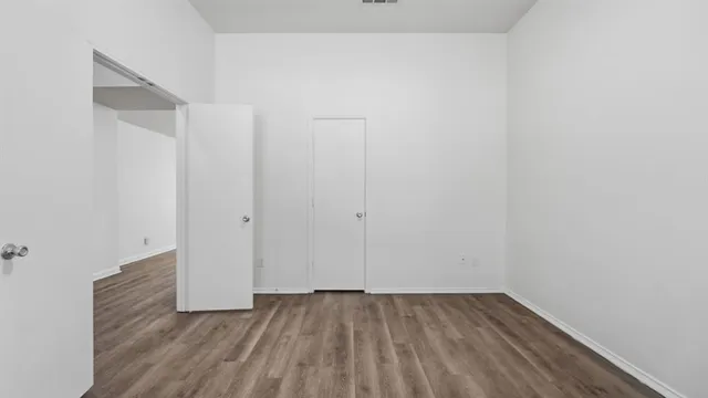 $275,900 | 1529 Cardinal Way, Aubrey, TX 76227