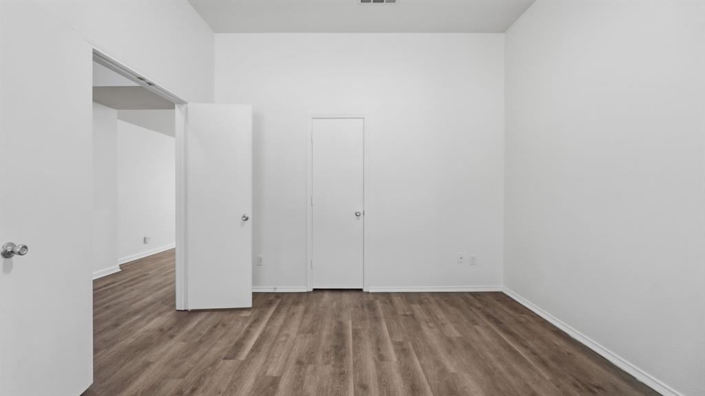 1529 Cardinal Way Aubrey, TX 76227 - Photo 19 of 40