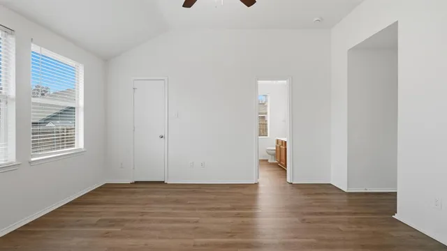 $275,900 | 1529 Cardinal Way, Aubrey, TX 76227