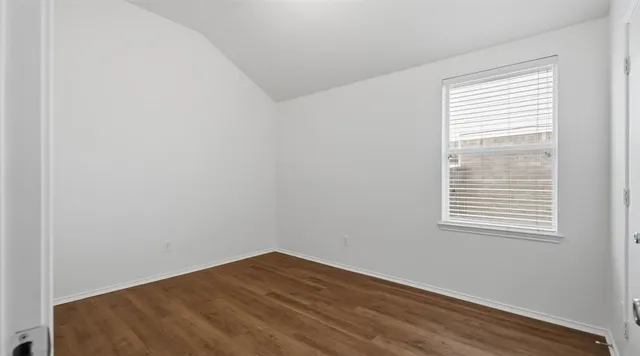 $275,900 | 1529 Cardinal Way, Aubrey, TX 76227