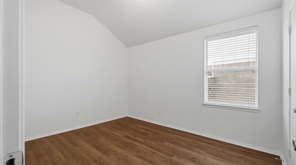 1529 Cardinal Way Aubrey, TX 76227 - Photo 27 of 40