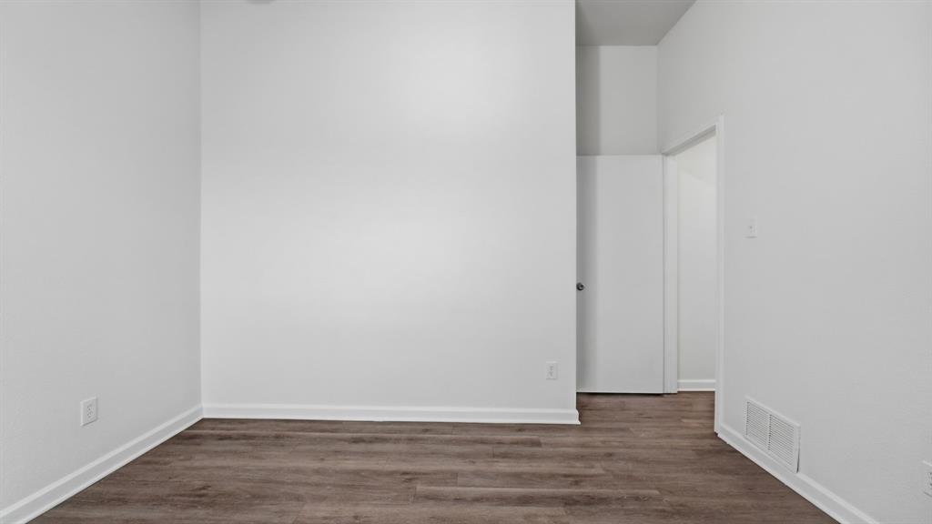 1529 Cardinal Way Aubrey, TX 76227 - Photo 32 of 40