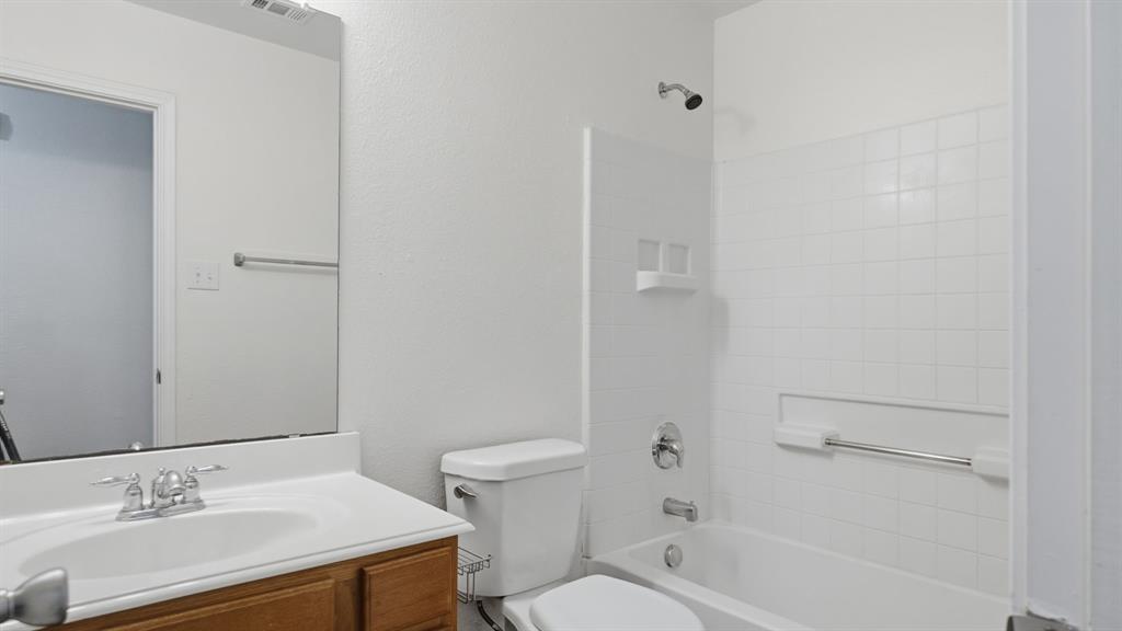 1529 Cardinal Way Aubrey, TX 76227 - Photo 36 of 40