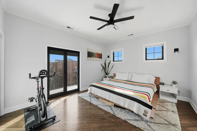 $700,000 | 3511 North Wilton Avenue, Unit 4, Chicago, IL 60657