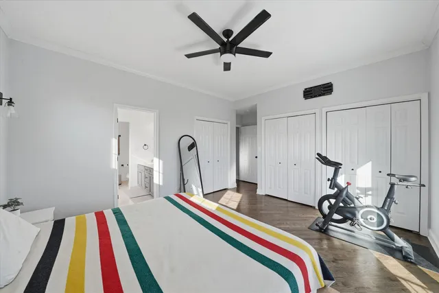 $700,000 | 3511 North Wilton Avenue, Unit 4, Chicago, IL 60657