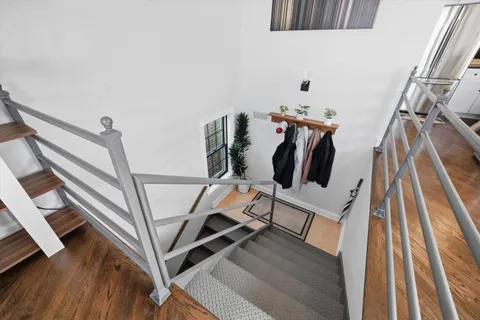 $700,000 | 3511 North Wilton Avenue, Unit 4, Chicago, IL 60657