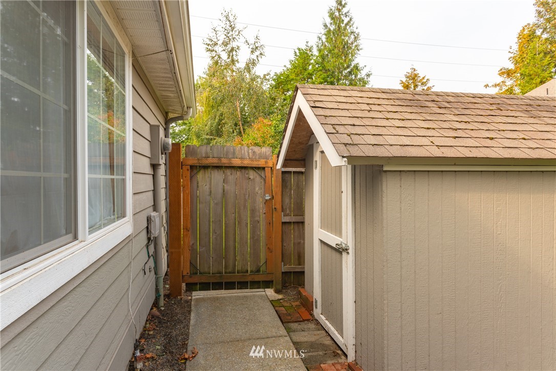 8668 Vinup Road Lynden, WA 98264 - Photo 36 of 40 Gallery Image 36