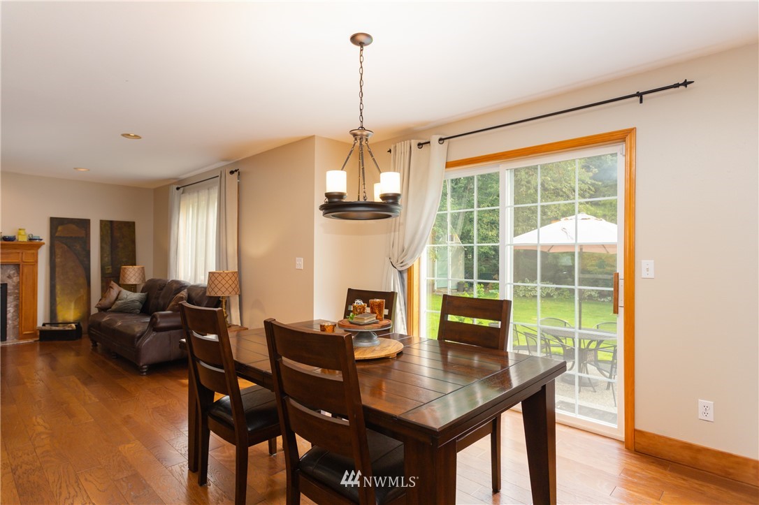 8668 Vinup Road Lynden, WA 98264 - Photo 9 of 40 Gallery Image 9