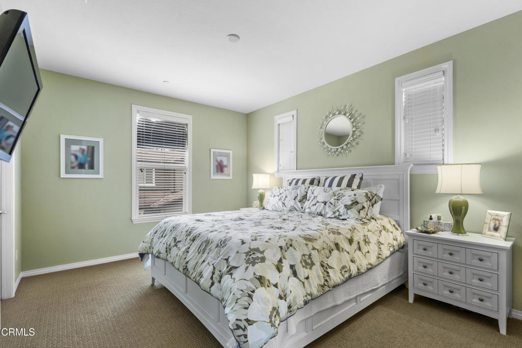 1423 Caspian Way Oxnard, CA 93035 - Photo 27 of 43