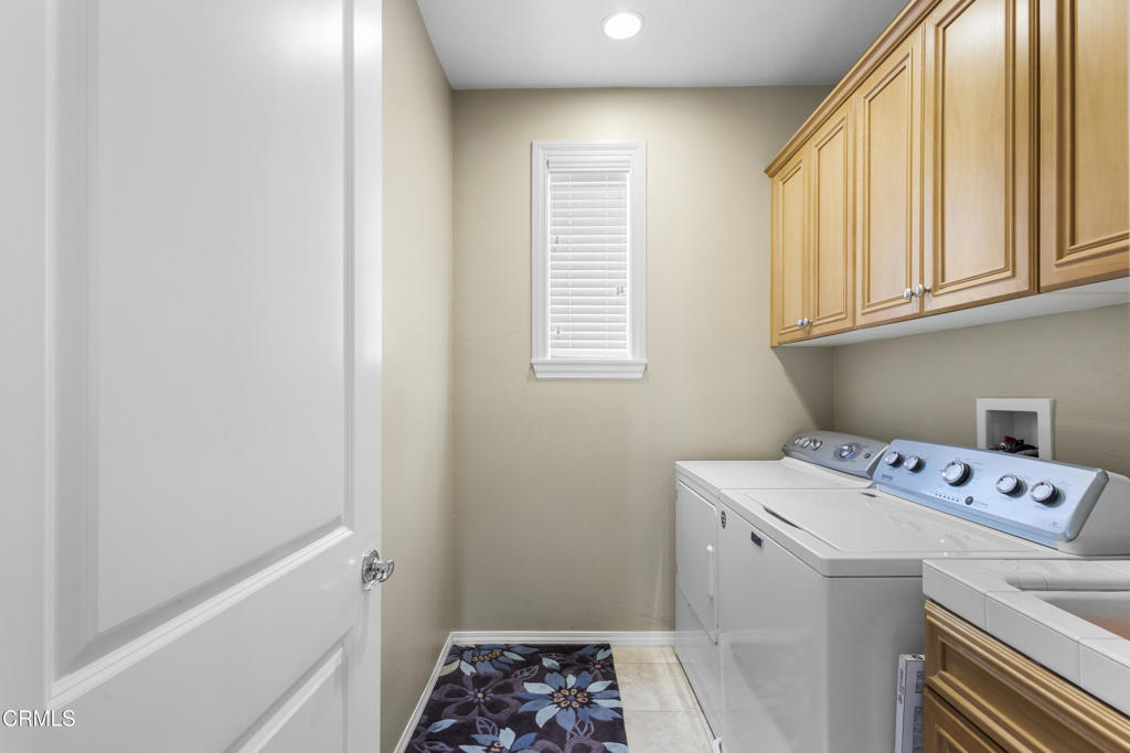 1423 Caspian Way Oxnard, CA 93035 - Photo 30 of 43