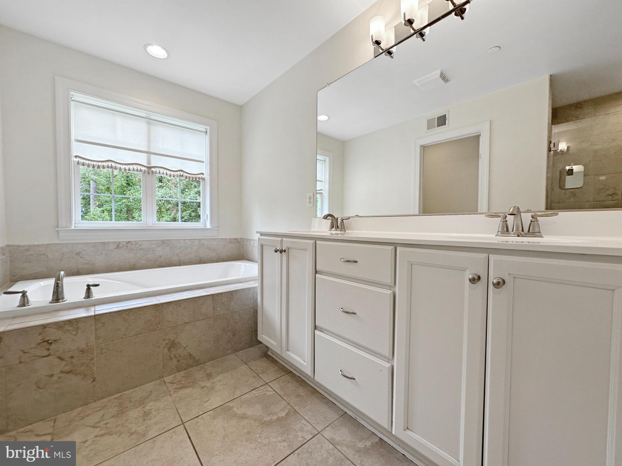 504 Teak Road Crownsville, MD 21032 - Photo 43 of 94 En-Suite Primary Bathroom