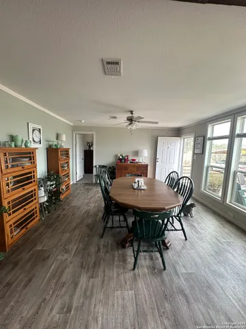 $299,900 | 1253 Cr 428, Uvalde, TX 78801