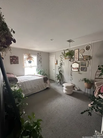 $299,900 | 1253 Cr 428, Uvalde, TX 78801