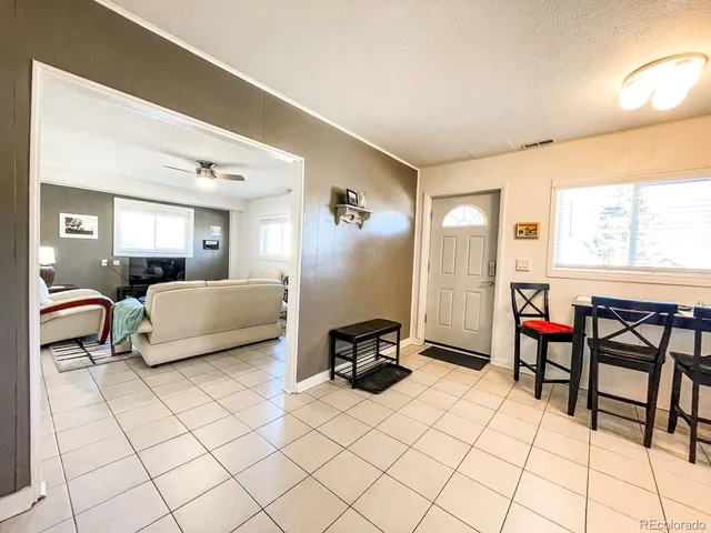 $1,575 | 418 North Baldwin Street, Woodland Park, CO 80863