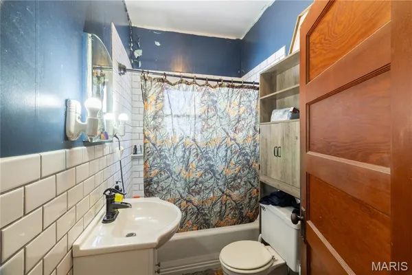 $227,500 | 659 East Pine Street, Bourbon, MO 65441