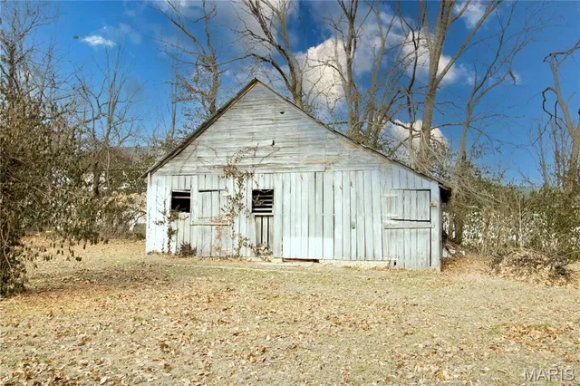 $230,000 | 659 East Pine Street, Bourbon, MO 65441