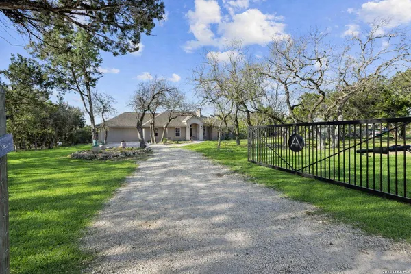 $639,900 | 1336 Sparkman Drive, Boerne, TX 78006
