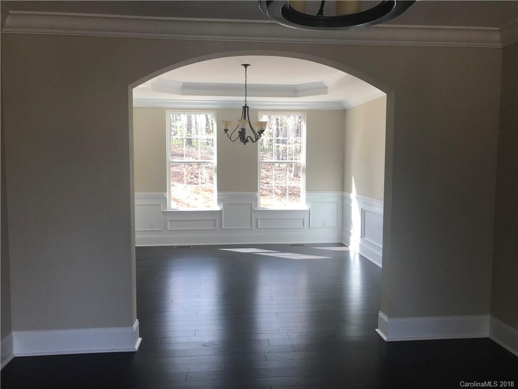 6909 Plott Road Charlotte, NC 28215 - Photo 6 of 29 Gallery Image 6