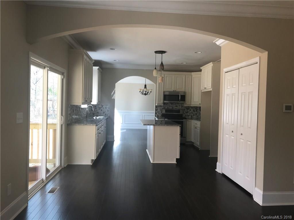 6909 Plott Road Charlotte, NC 28215 - Photo 8 of 29 Gallery Image 8