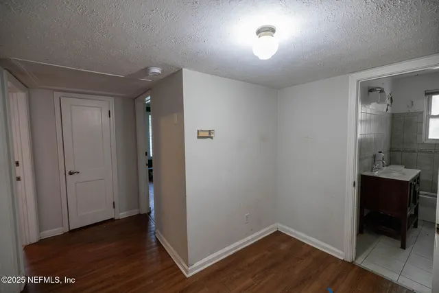 $415,000 | 2501 Hendricks Avenue, Jacksonville, FL 32207