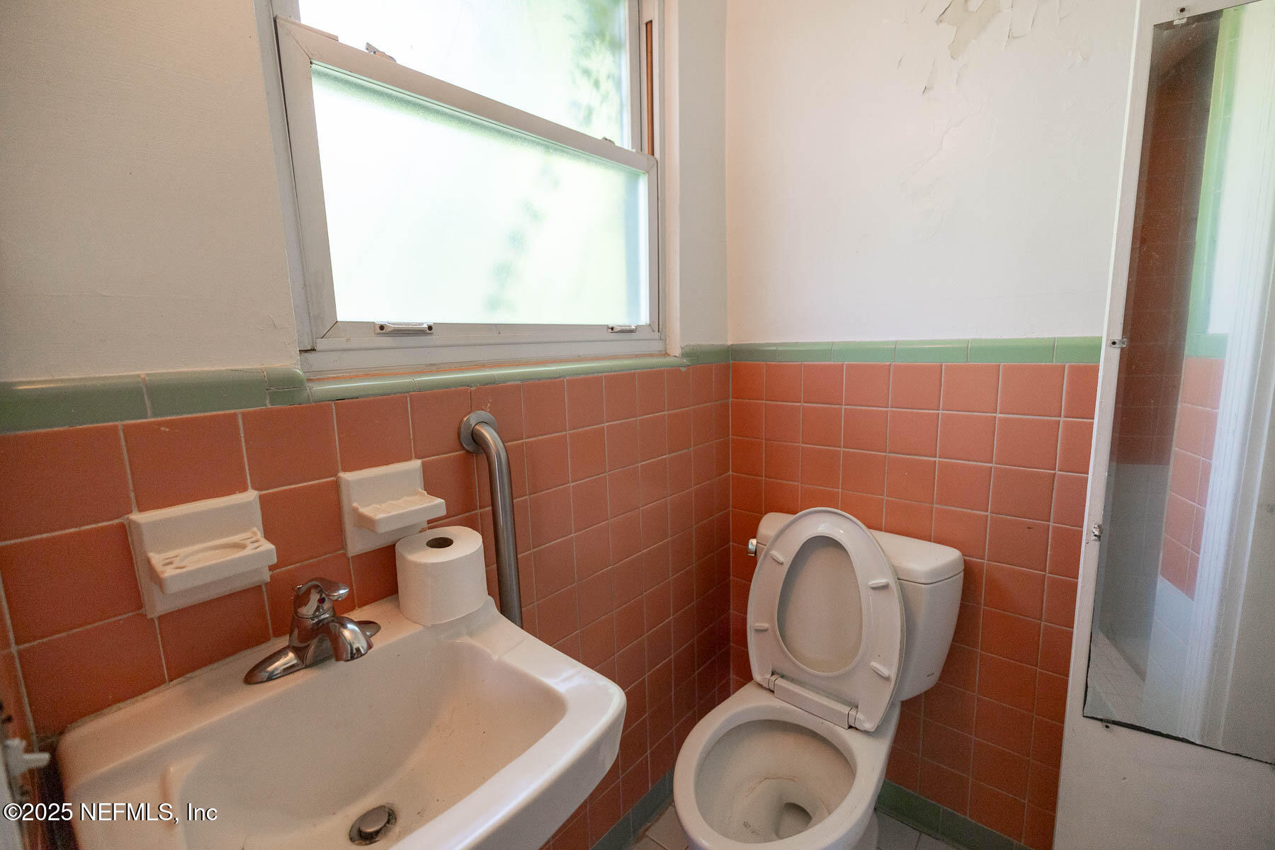 2501 Hendricks Avenue Jacksonville, FL 32207 - Photo 16 of 18 IMG_7749