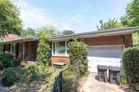 $395,000 | 2501 Hendricks Avenue, Jacksonville, FL 32207