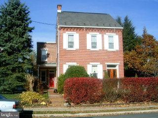 409 East Main Street Lititz, PA 17543 - Photo 1 of 12