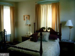 409 East Main Street Lititz, PA 17543 - Photo 8 of 12