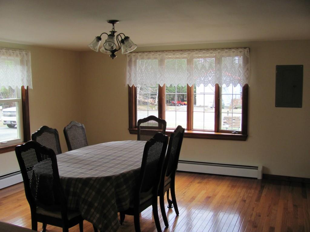 204 Hebron Road South Paris, ME 04281 - Photo 5 of 14 Photo