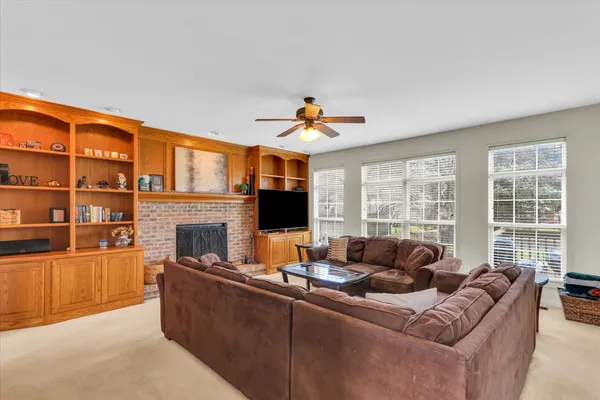 $399,000 | 4309 Crossgate Drive, Champaign, IL 61822