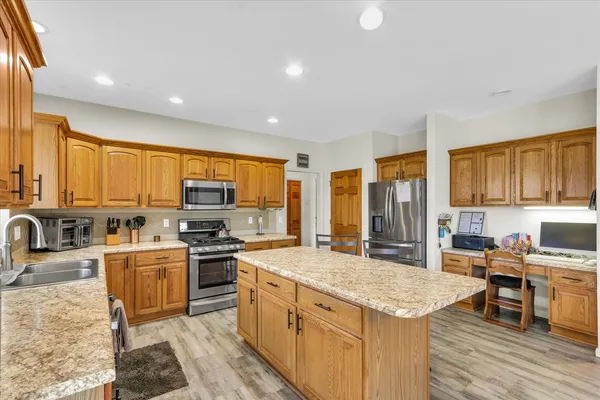 $399,000 | 4309 Crossgate Drive, Champaign, IL 61822